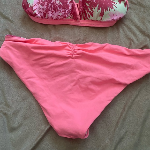 Maaji bikini - Picture 4 of 4